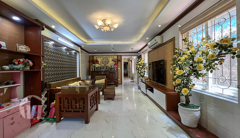 Furnished 4 bedroom house with yard to rent in Tay Ho