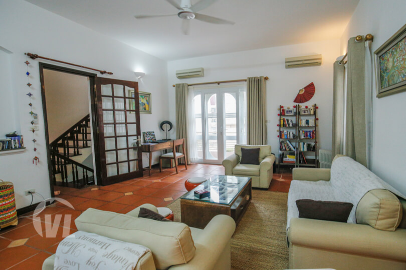 333 Furnished house with swimming pool to lease in Tay Ho