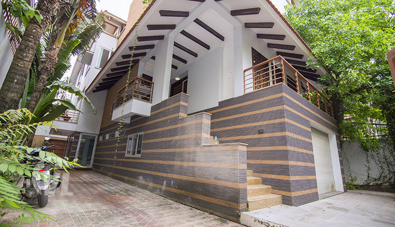 Modern furnished pool house with yard to rent in Tay Ho district