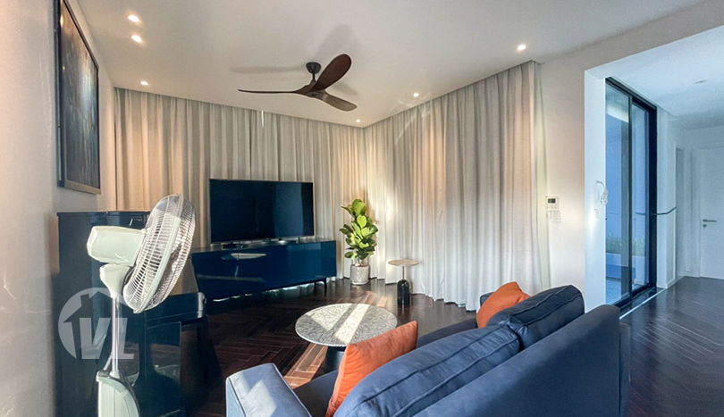 Brand new furnished 2 bed apartment to rent in Long Bien