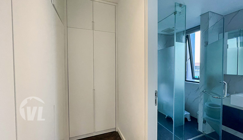 Brand new furnished 2 bed apartment to rent in Long Bien