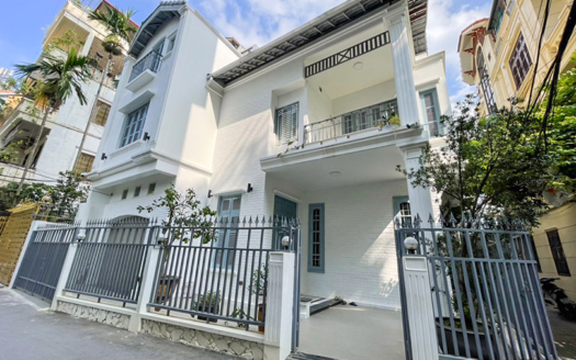 Furnished 5 bedroom house to lease in Tay Ho