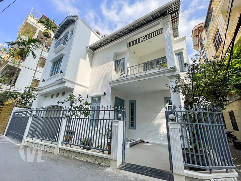 222 Furnished 5 bedroom house to lease in Tay Ho