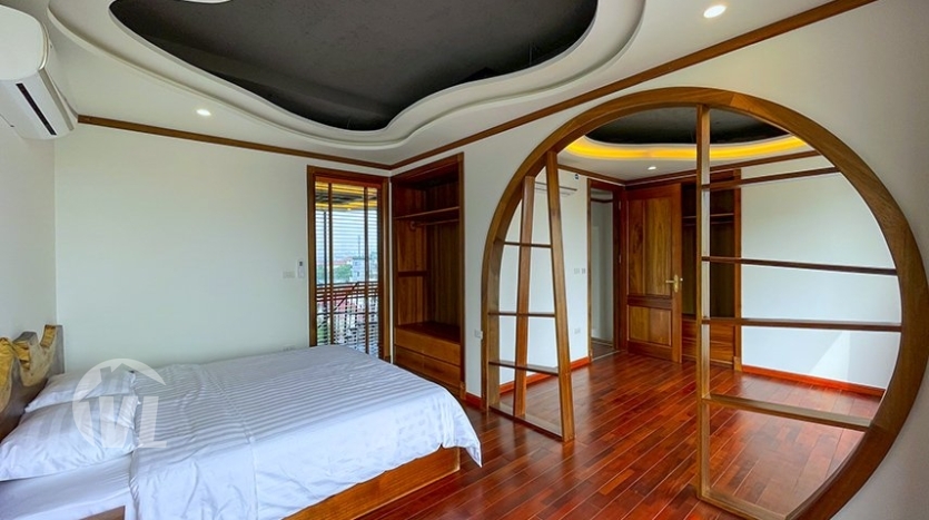 Awesome serviced penthouse in Tay Ho to rent with pool and terrace
