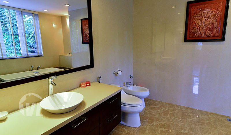 Corner villa to rent in Bang Lang area of Vinhomes Riverside