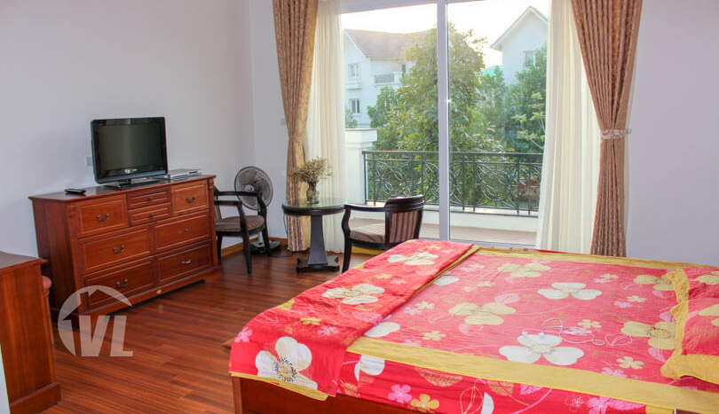 Furnished house to lease on Hoa Phuong in Vinhomes Riverside