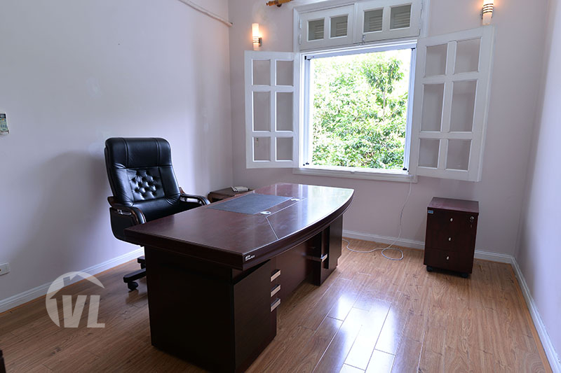 333 Large 5 bed villa with garden for rent in Ciputra
