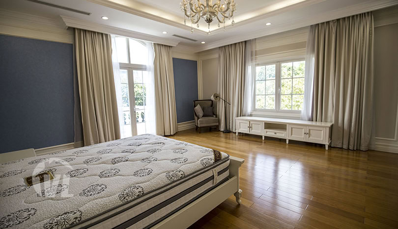 Pool villa suitable for an Ambassador in Vinhomes Riverside