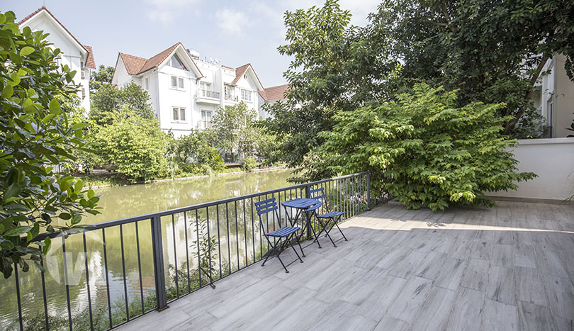 Renovated 4 bedroom house in Hoa Sua street of Vinhomes Riverside