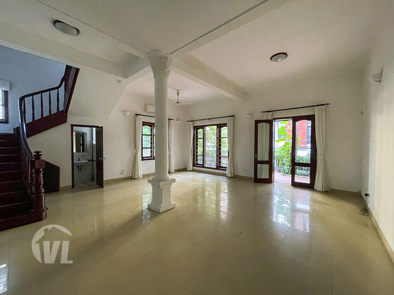 222 Unfurnished French colonial style villa to rent in Tay Ho
