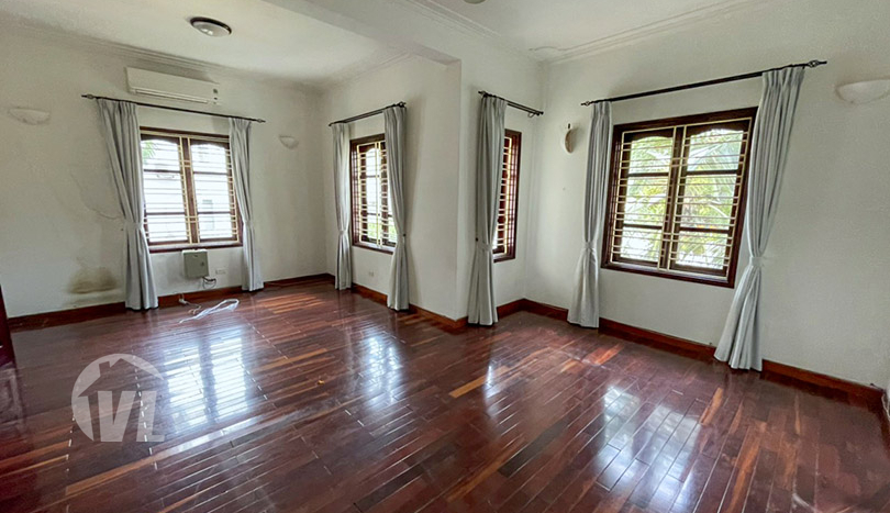 Unfurnished French colonial style villa to rent in Tay Ho