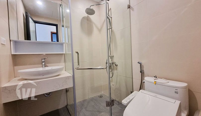 New 4 bed house to rent on Nguyet Que in Vinhomes Harmony