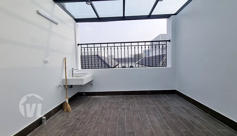 New 4 bed house to rent on Nguyet Que in Vinhomes Harmony