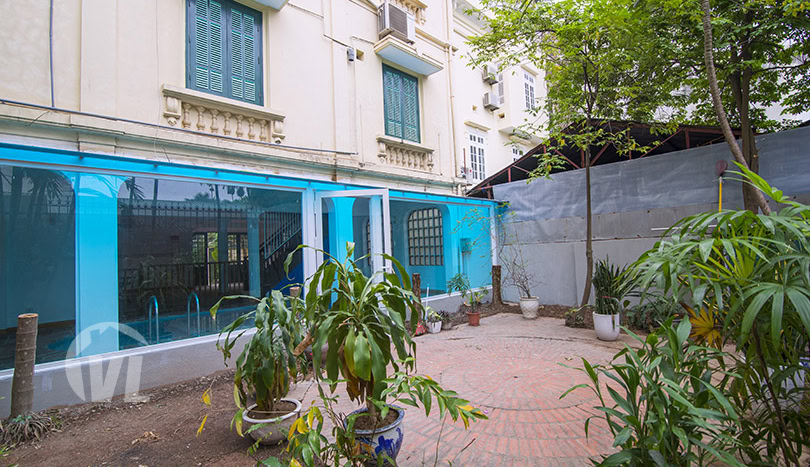4 bedroom villa with swimming pool and garden in Tay Ho