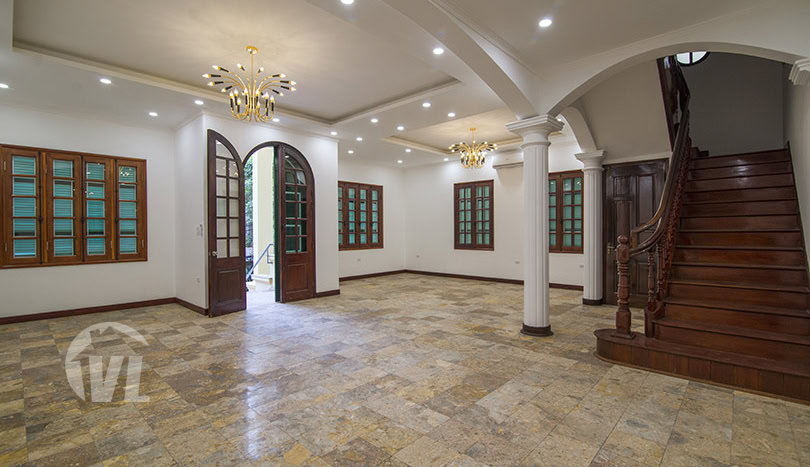 4 bedroom villa with swimming pool and garden in Tay Ho