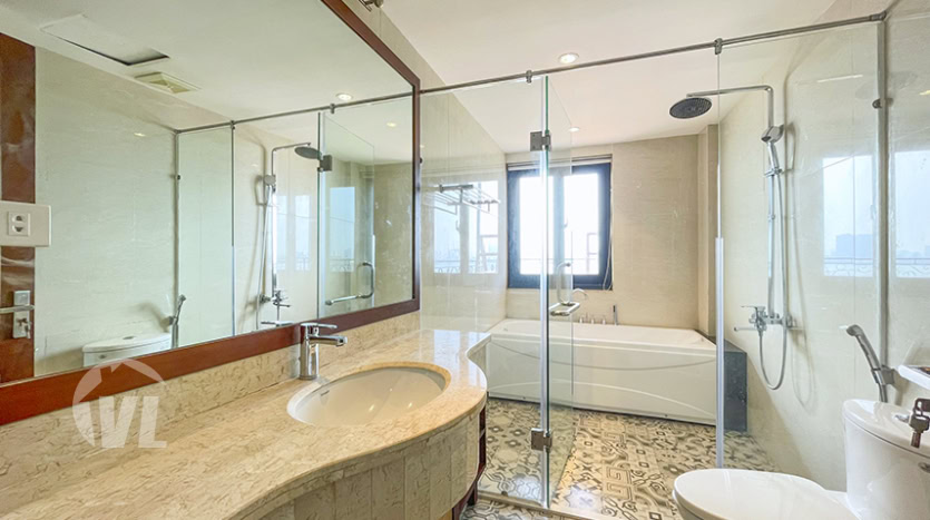 Penthouse with terrace overlooking the West Lake view in Tay Ho area