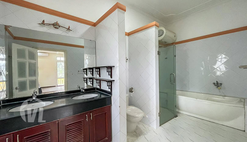 Swimming pool villa with garden and car access in Tay Ho