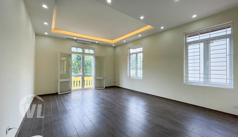 Swimming pool villa with garden and car access in Tay Ho