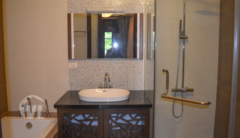 Fully furnished house to rent with garden in Tay Ho district