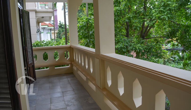 Fully furnished house to rent with garden in Tay Ho district