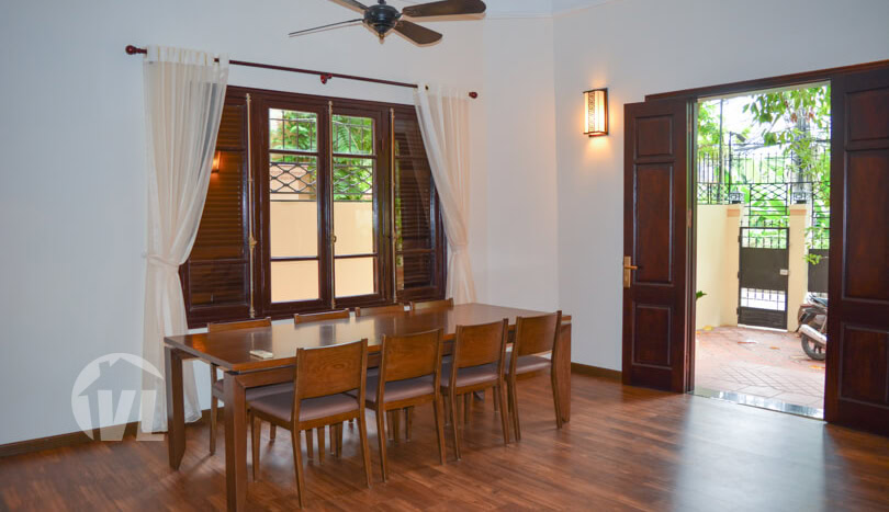 Fully furnished house to rent with garden in Tay Ho district