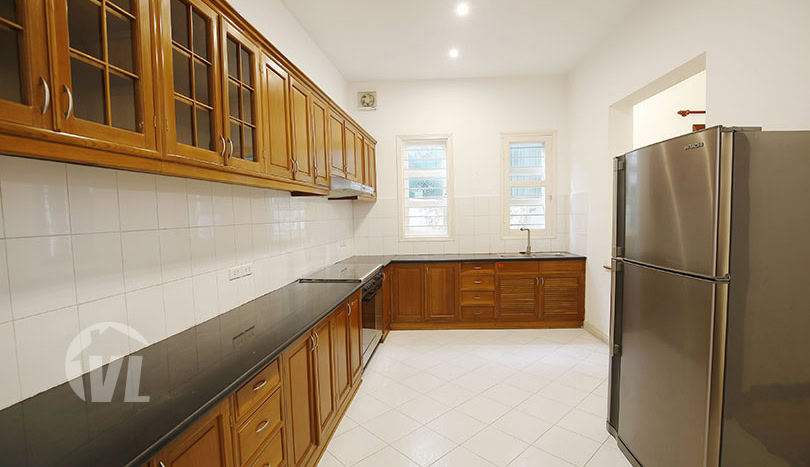 Furnished 4 beds house to let with garden in Hanoi Tay Ho district