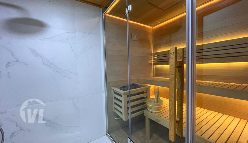 Furnished house with elevator in Long Bien district close to LFAY