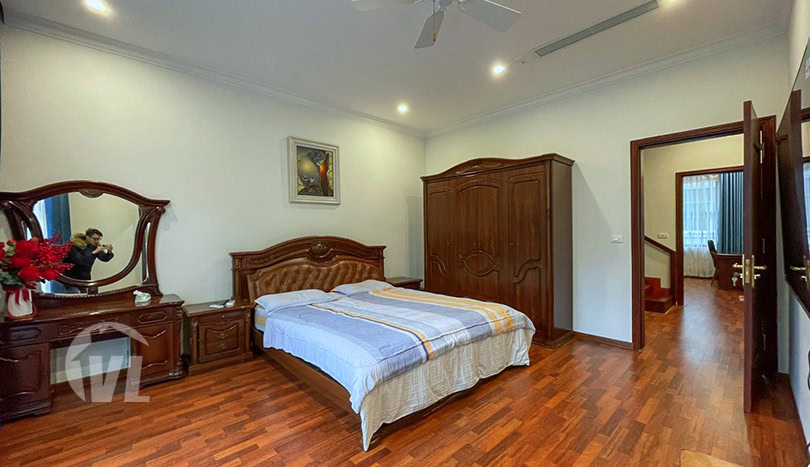 Furnished house with elevator in Long Bien district close to LFAY