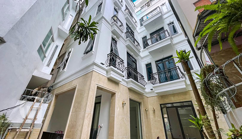 New 6 bedroom house to rent in Tay Ho with West Lake View