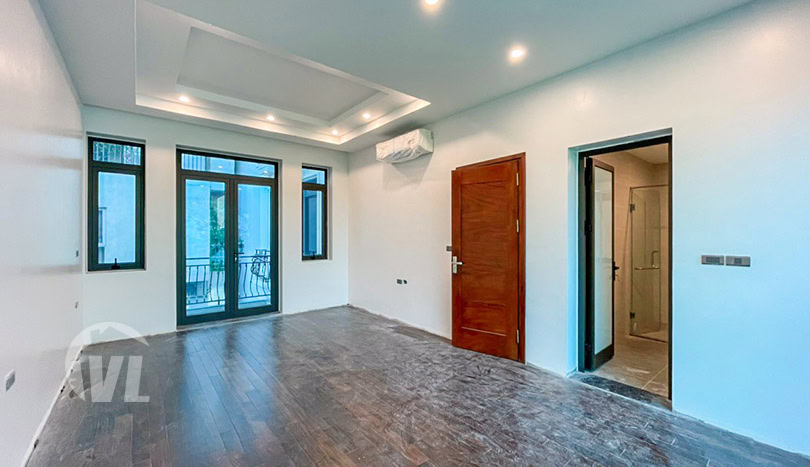 New 6 bedroom house to rent in Tay Ho with West Lake View