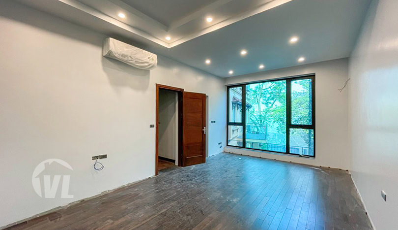 New 6 bedroom house to rent in Tay Ho with West Lake View
