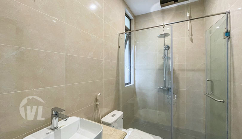New 6 bedroom house to rent in Tay Ho with West Lake View
