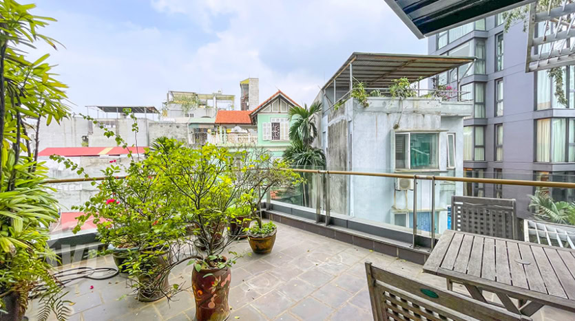 New apartment with terrace and closed kitchen to rent in Tay Ho