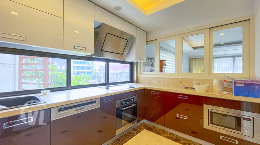New apartment with terrace and closed kitchen to rent in Tay Ho