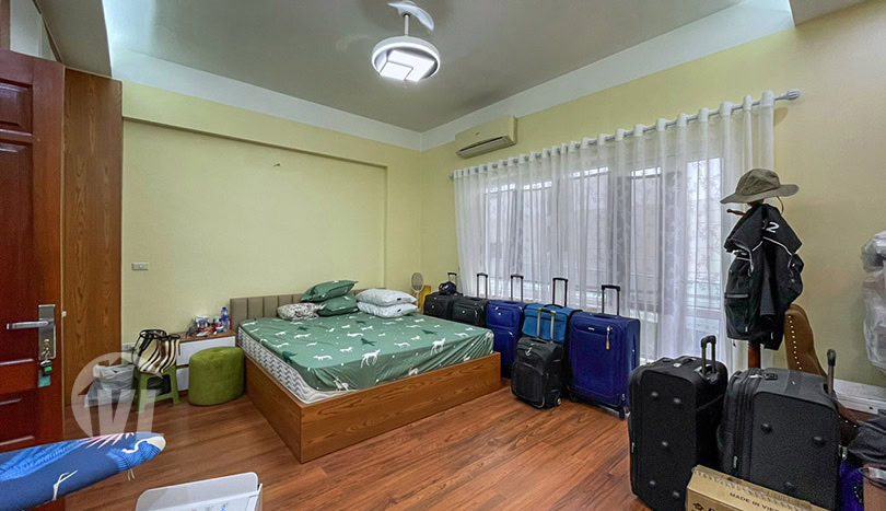 New furnished 5 beds house to rent in Tay Ho district