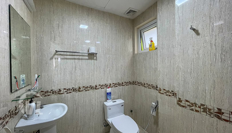 New furnished 5 beds house to rent in Tay Ho district