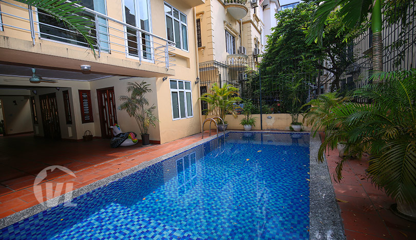 Unfurnished house with swimming pool in Tay Ho