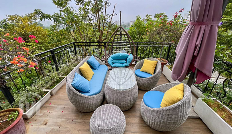 Villa with garden close to the French School in Hanoi Long Bien