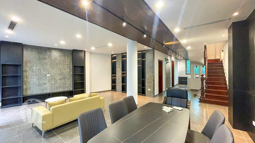 duplex apartment on the West Lake between Ciputra and Tay Ho
