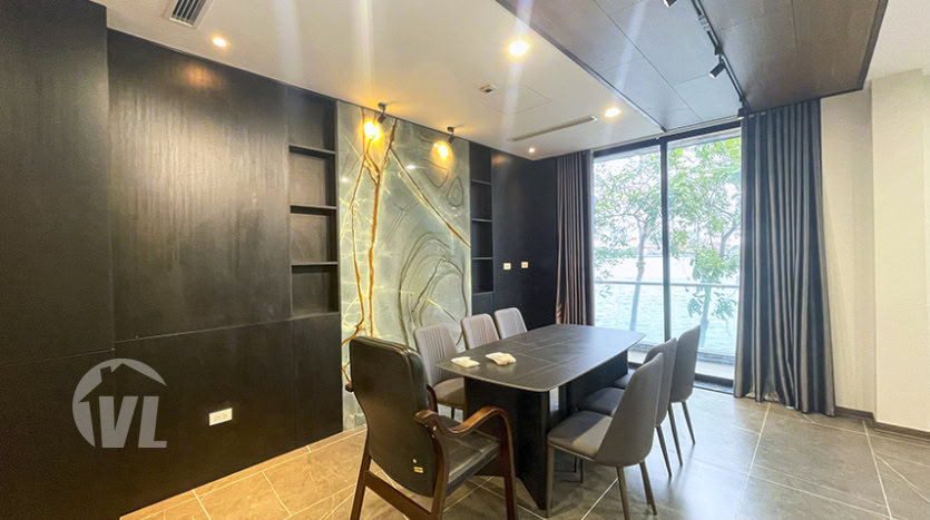 duplex apartment on the West Lake between Ciputra and Tay Ho