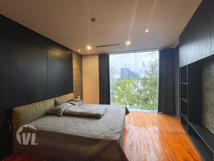333 duplex apartment on the West Lake between Ciputra and Tay Ho