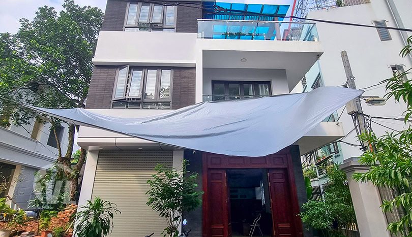 Modern house for rent close to French School in Long Bien