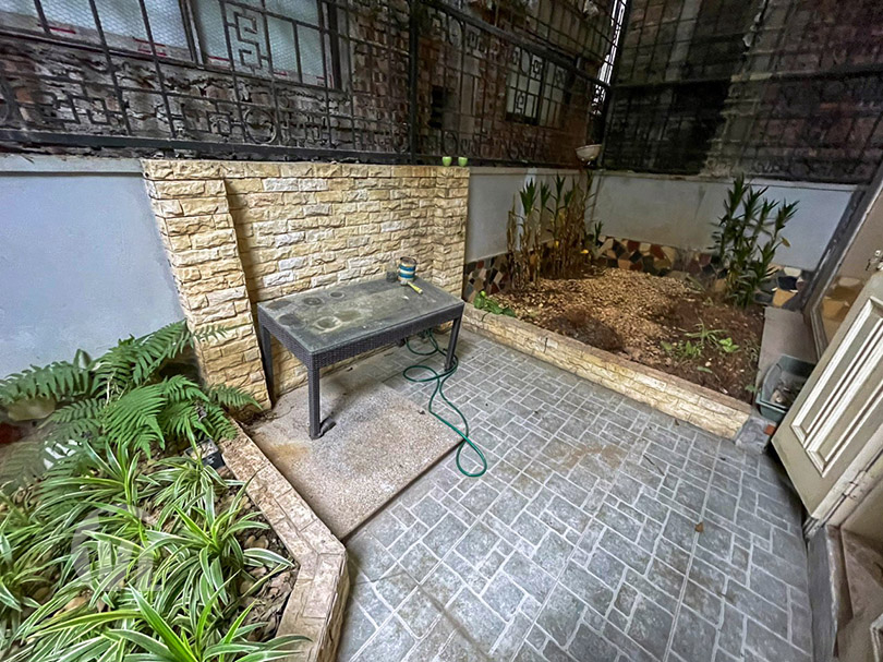 333 Partly furnished house with small garden in Tay Ho district