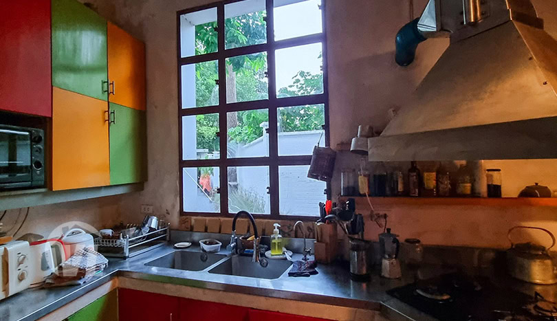 Beautiful house with garden to rent in Long Bien close to LFAY