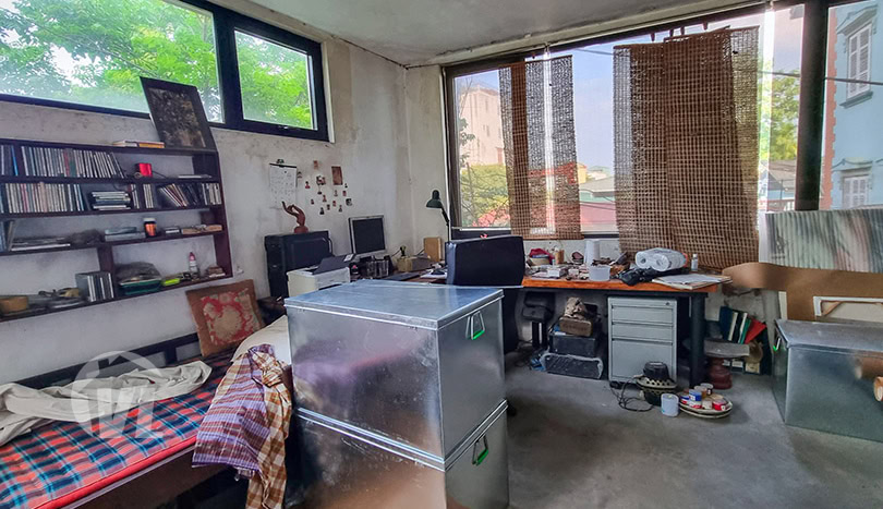 Beautiful house with garden to rent in Long Bien close to LFAY