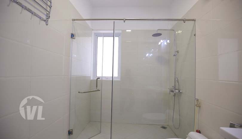 Large 4 beds 4 baths garden villa to rent in Tay Ho district