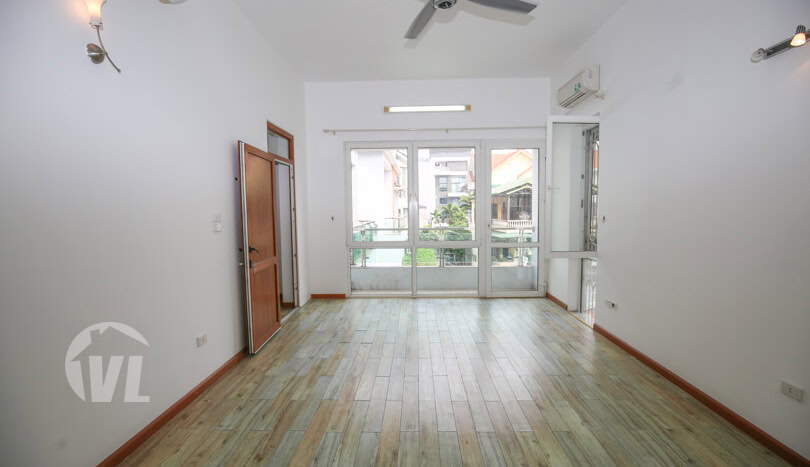 Modern house with car access in Tay Ho close to the West Lake