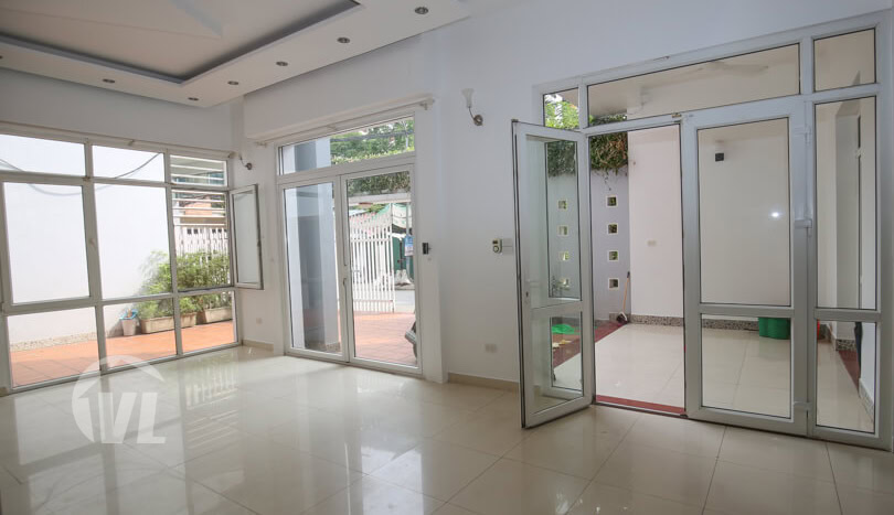 Modern house with car access in Tay Ho close to the West Lake