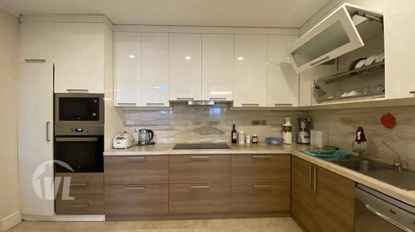Splendid 4 bedrooms flat to lease in the Link Ciputra Hanoi