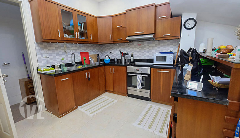 Cosy 4 beds house with yard in Tay Ho district